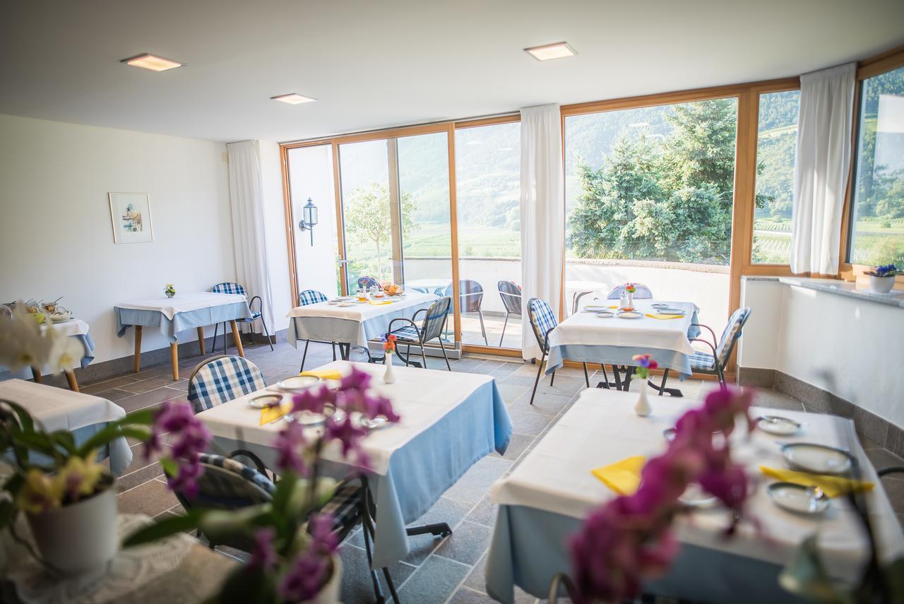 קסטלבלו Pension Apartments Pardell מראה חיצוני תמונה